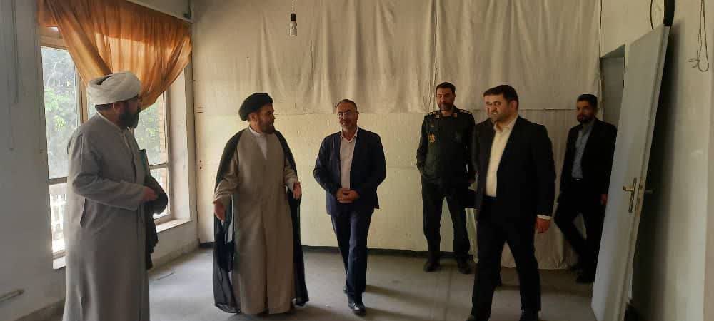 بازدید فرماندار ارومیه از محل خاستگاه انقلابیون در ارومیه