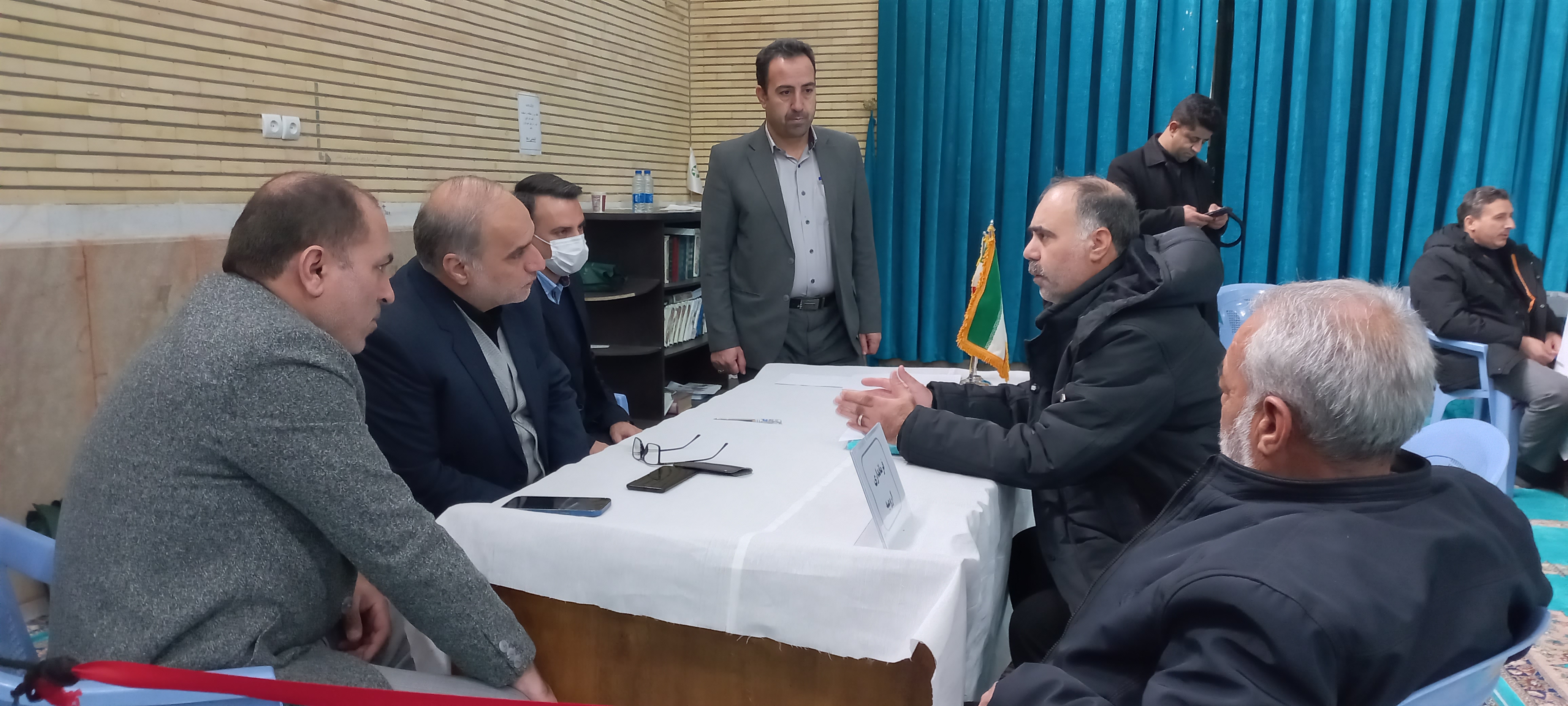 میز ارتباطات مردمی فرمانداری شهرستان ارومیه برگزار شد + عکس