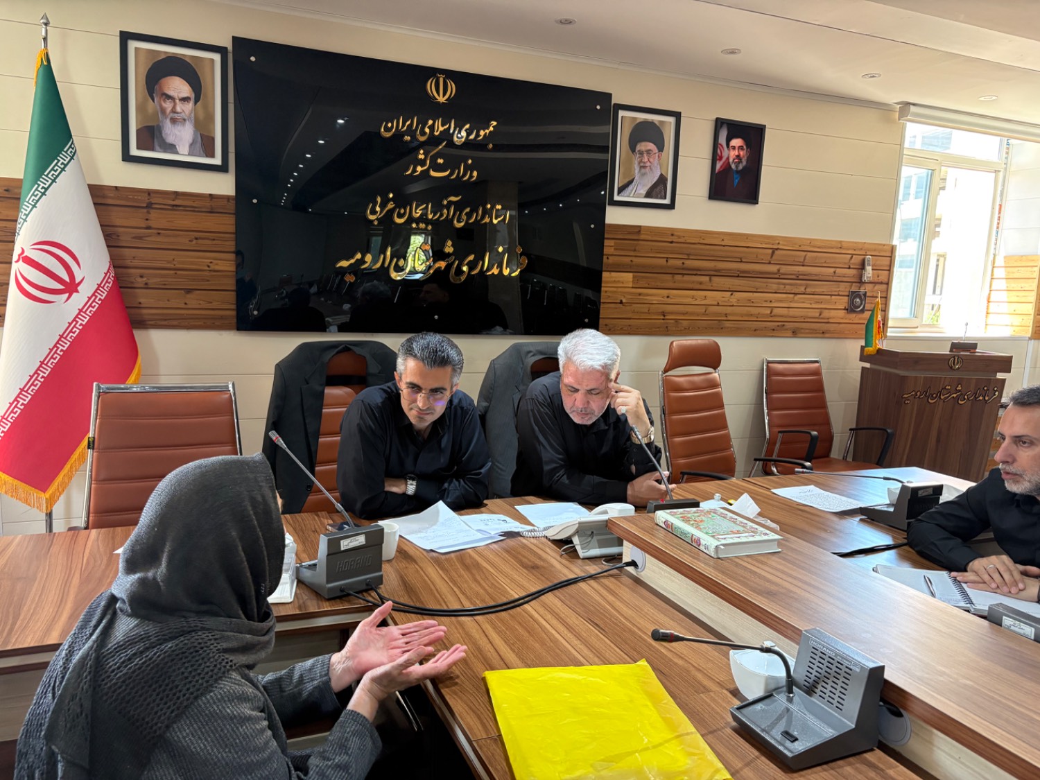 دیدار مردمی فرماندار ارومیه با شهروندان