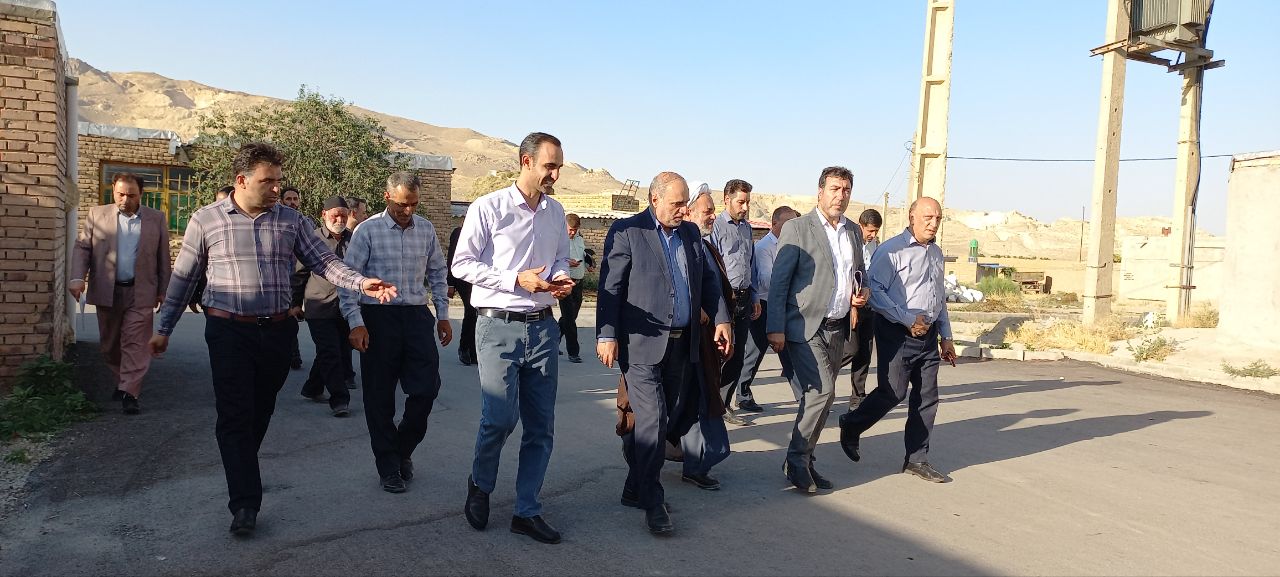 بازدید میدانی فرماندار شهرستان ارومیه از روستای عسگرآباد کوه