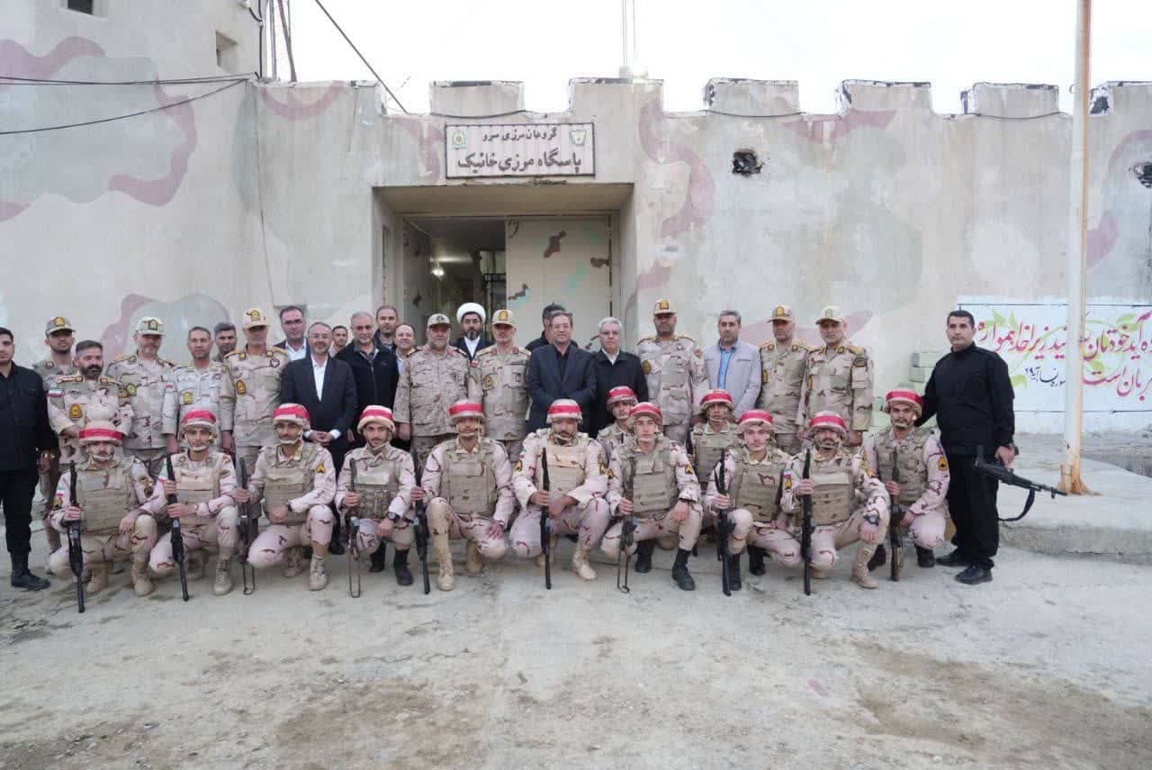 بازدید استاندار آذربایجانغربی از پاسگاه مرزی خانیک در ارومیه / افطار در کنار مرزبانان