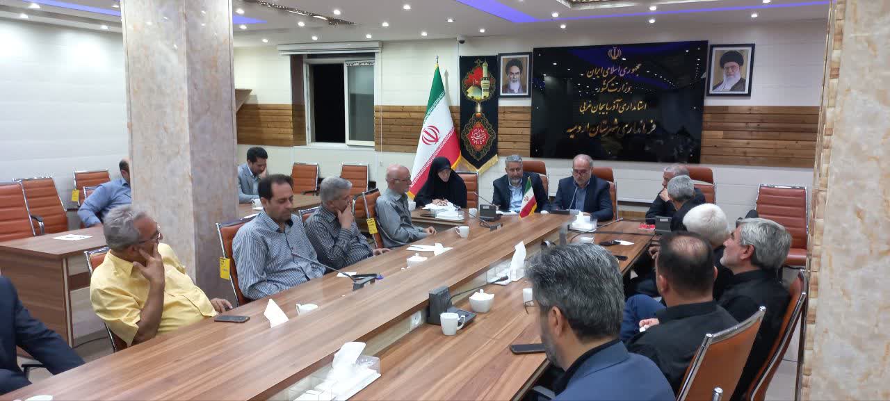 جلسه هماهنگی ستاد اربعین با حضور مدیران مواکب به ریاست فرماندار شهرستان ارومیه برگزار شد.