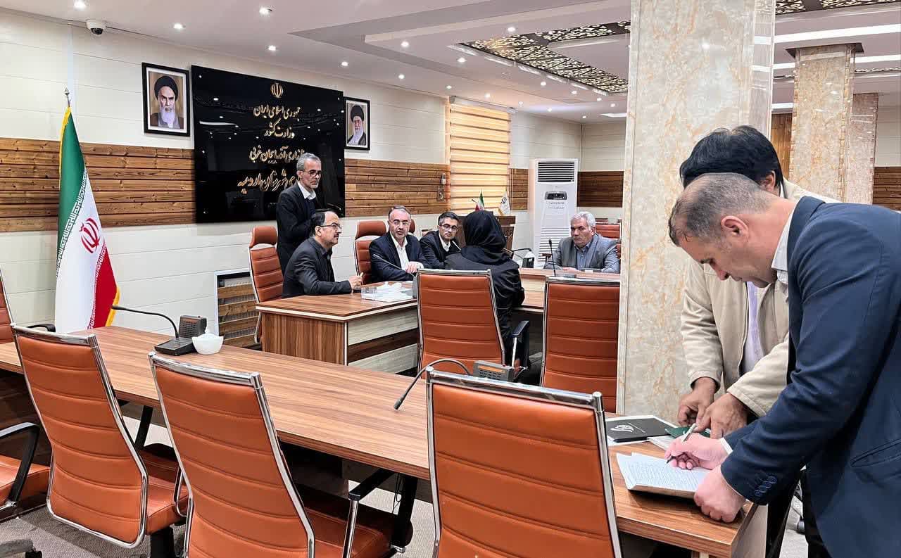 برگزاری دیدار مردمی فرماندار ارومیه با شهروندان