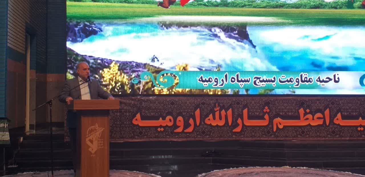مراسم تودیع و معارفه فرمانده سپاه ارومیه