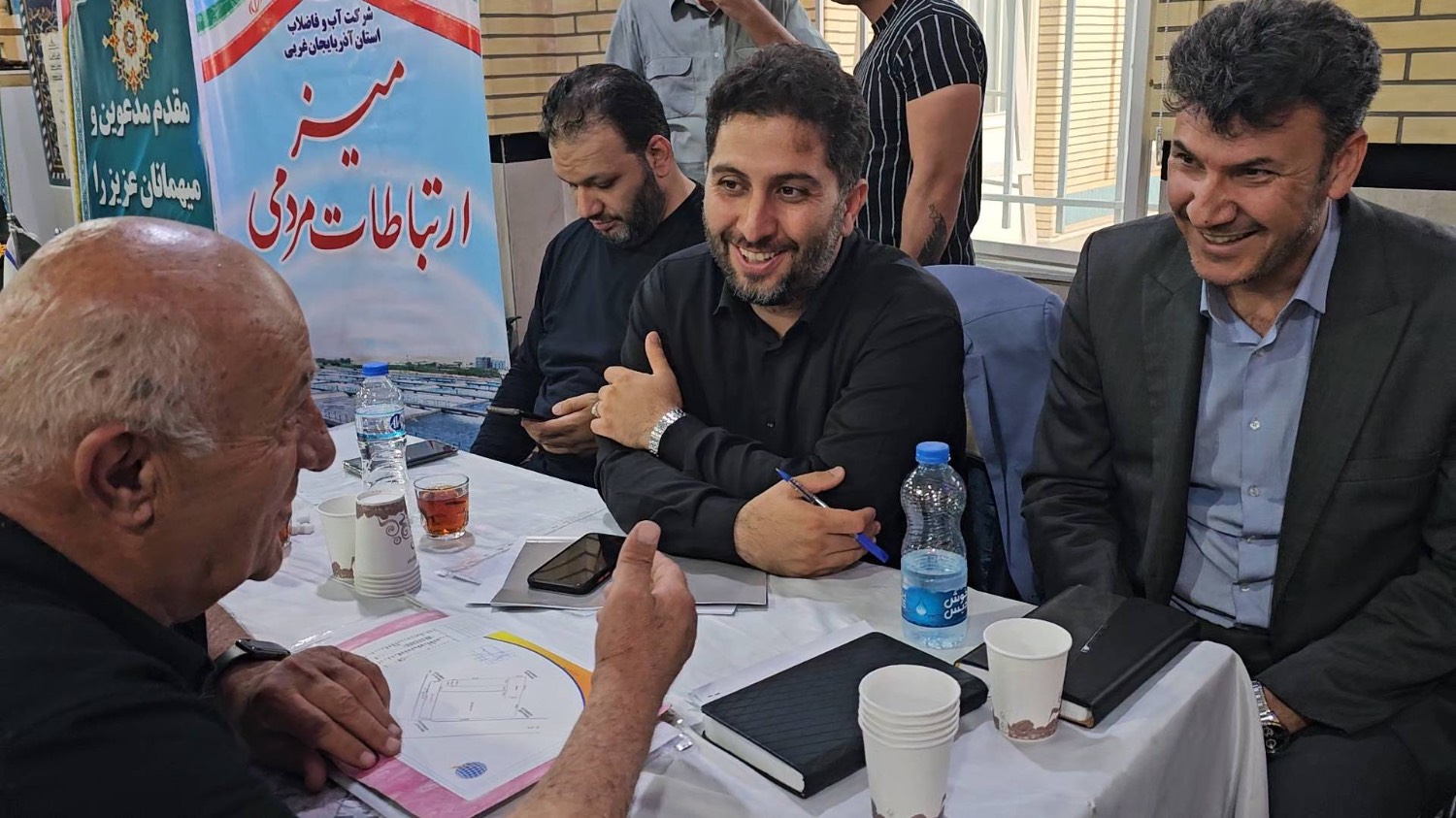 فرماندار ارومیه: مطالبات مردم ریحانآباد تا حصول نتیجه پیگیری میشود