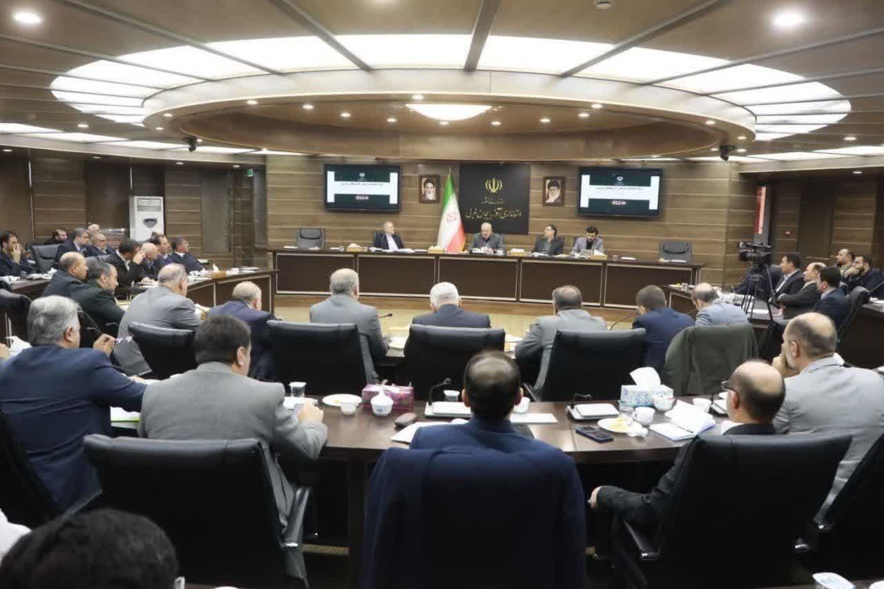 با حضور معاون سیاسی وزیر کشور جلسه ستاد انتخابات استان برگزار شد.