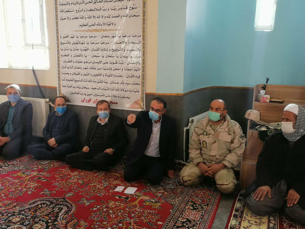 دیدار سرپرست فرمانداری ارومیه با اهالی روستای کوران + تصاویر