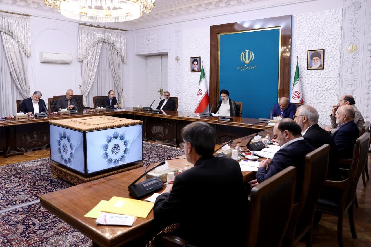 حضور محمدصادق معتمدیان استاندار آذربایجانغربی در دیدار رئیسجمهور با تعدادی از استانداران