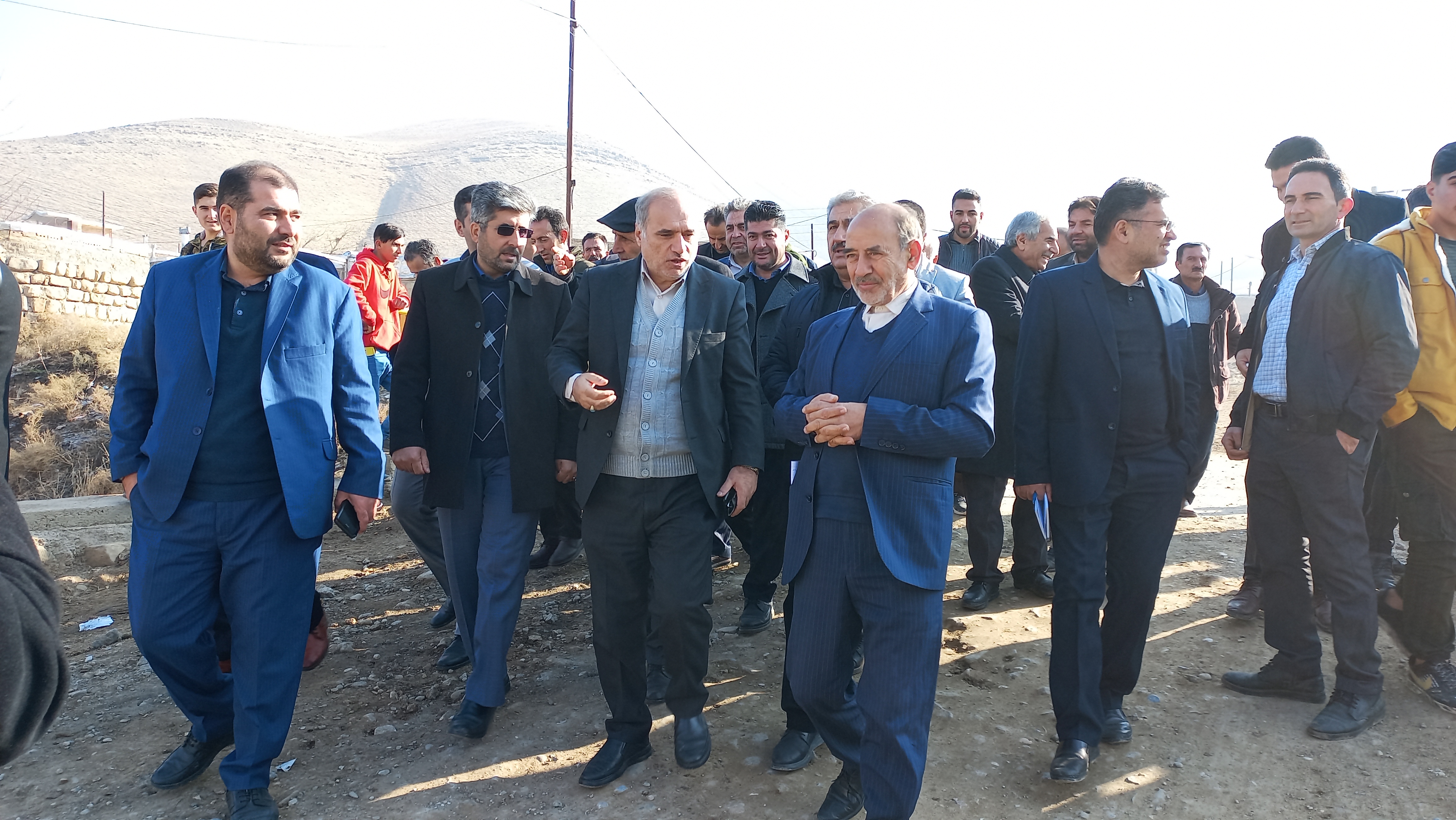 بازدید میدانی فرماندار شهرستان ارومیه از روستای ورمزیار