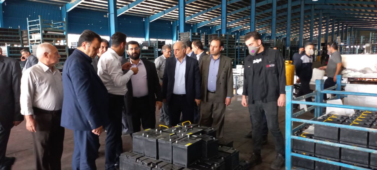 فاز توسعه واحد صنعتی آذر باطری ارومیه باحضور معاون هماهنگی امور اقتصادی استاندار و فرماندار شهرستان ارومیه افتتاح شد