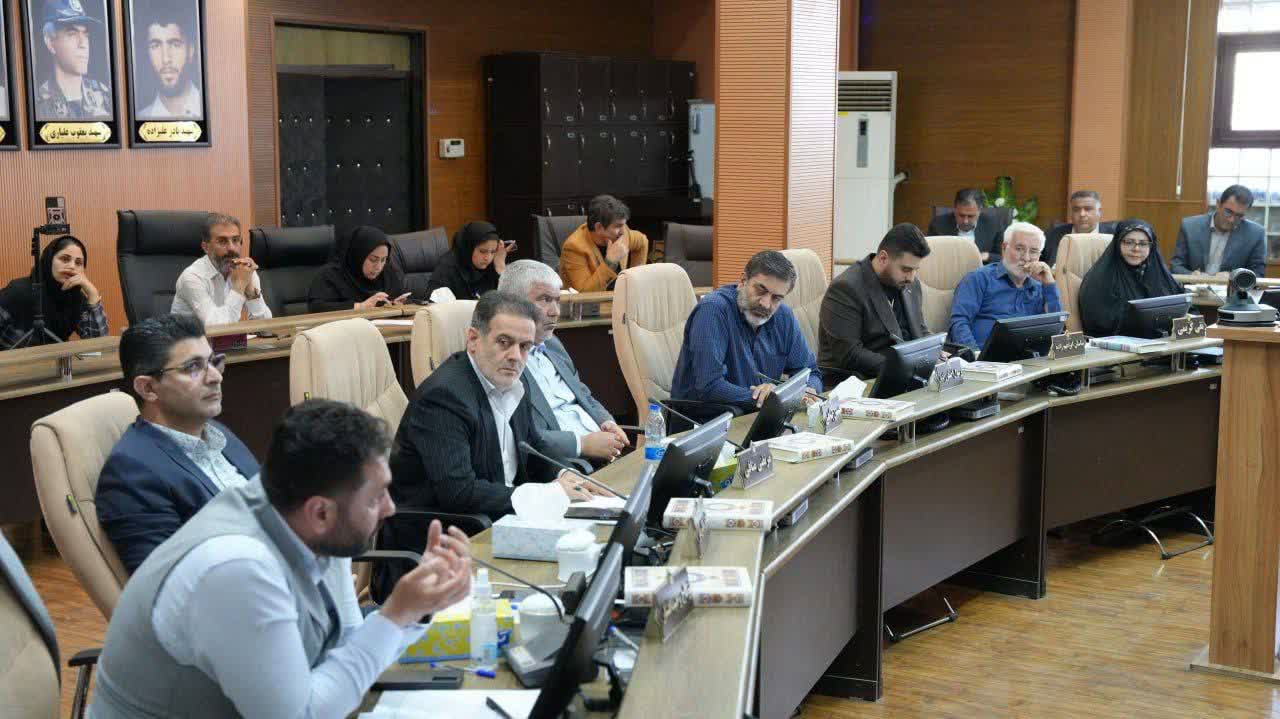 با حضور استاندار آذربایجان غربی انجام شد؛ برگزاری جلسه شورای اسلامی شهر ارومیه