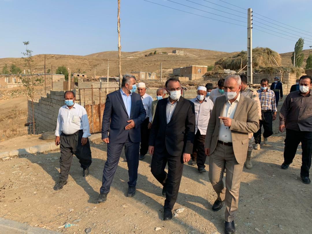 رسیدگی فرماندار ارومیه به برخی از مشکلات روستاهای بخش صومای برادوست + تصاویر