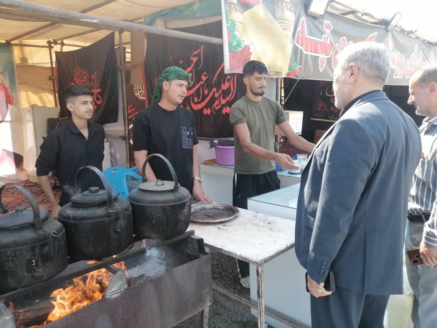 گزارش تصویری | بازدید فرماندار ارومیه از مواکب خدمترسان به زائران