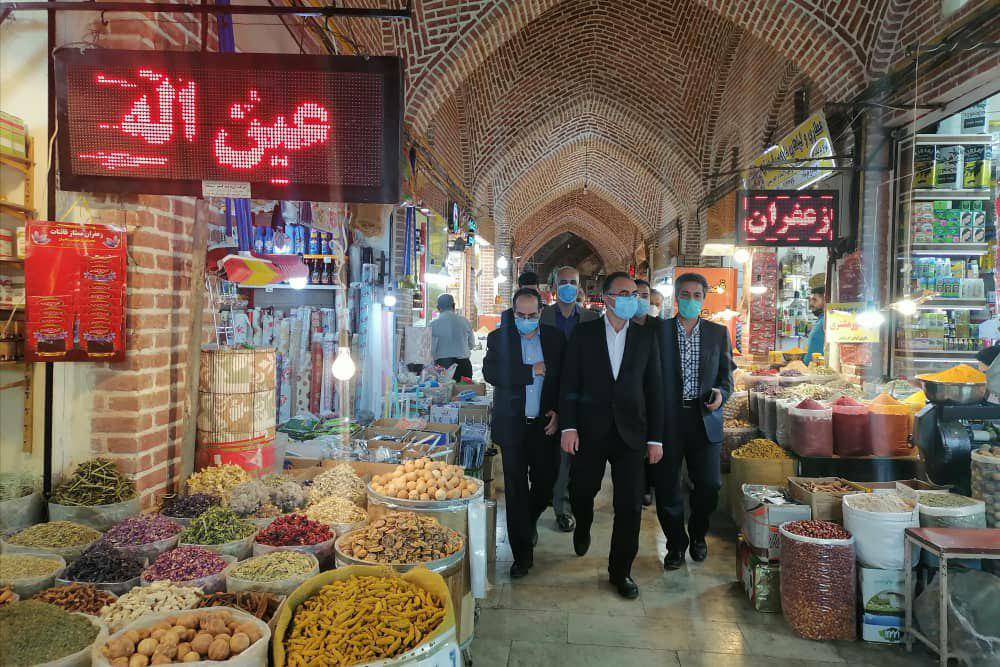 پیگیری مشکلات کسبه و بازاریان توسط فرماندار ارومیه + تصاویر