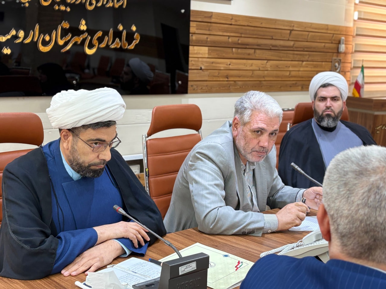 فرماندار ارومیه: افزایش اعتماد عمومی کلید اصلی فرهنگسازی و ترویج فریضه زکات است