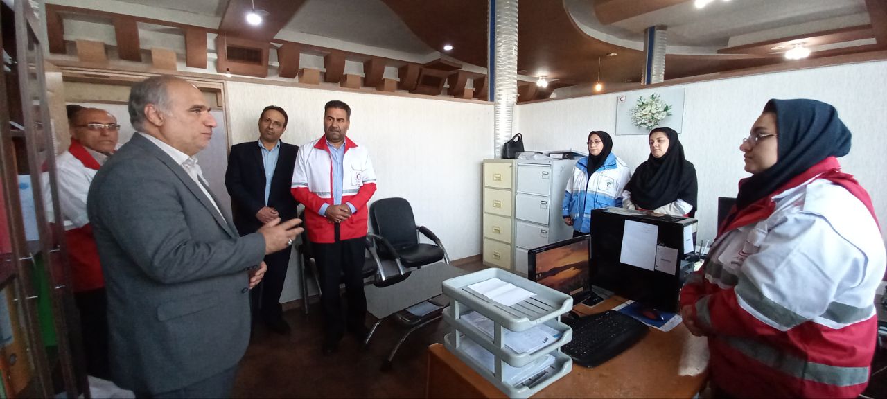 بازدید فرماندار شهرستان ارومیه از واحد مرکزی جمعیت هلال احمر شهرستان ارومیه