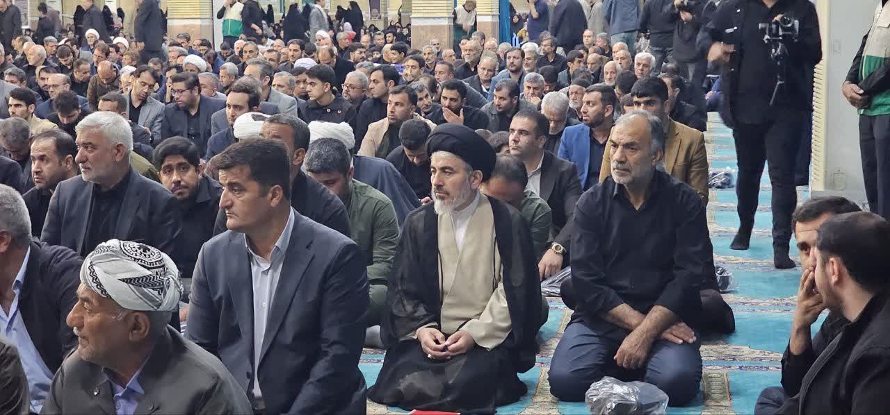 آلبوم تصویری / برگزاری مراسم بزرگداشت و شام غریبان شهدای خدمت در مصلی حضرت امام (ره) ارومیه