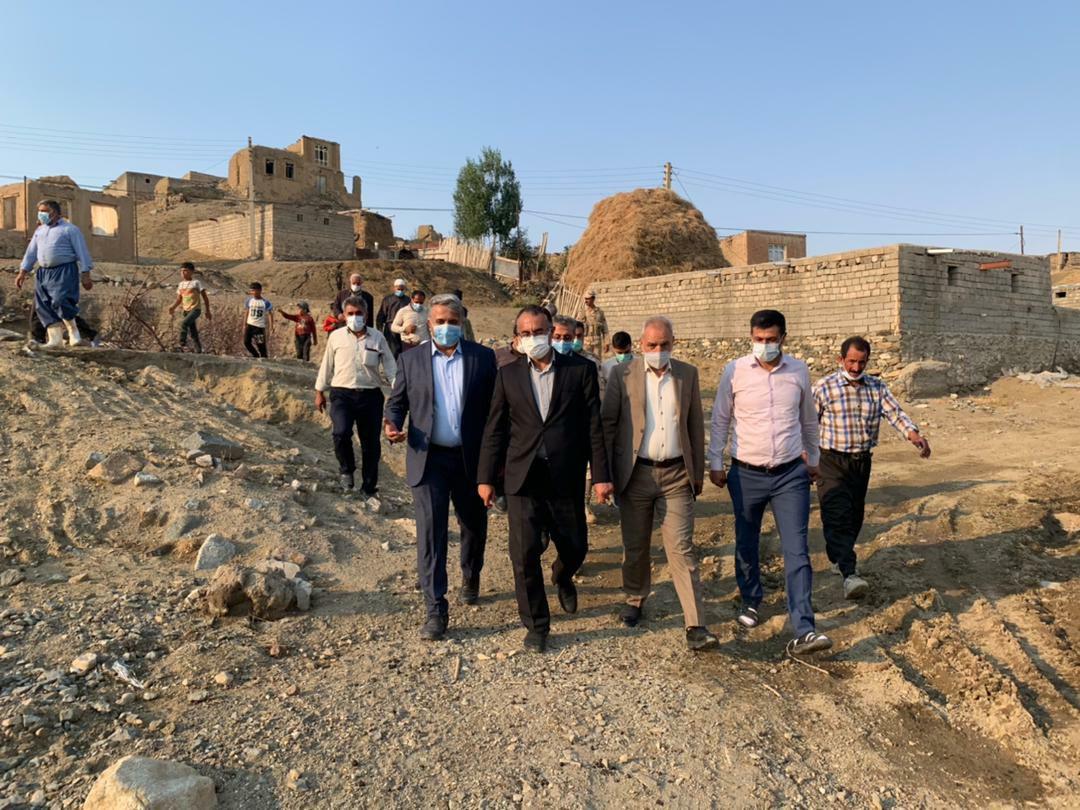 رسیدگی فرماندار ارومیه به برخی از مشکلات روستاهای بخش صومای برادوست + تصاویر