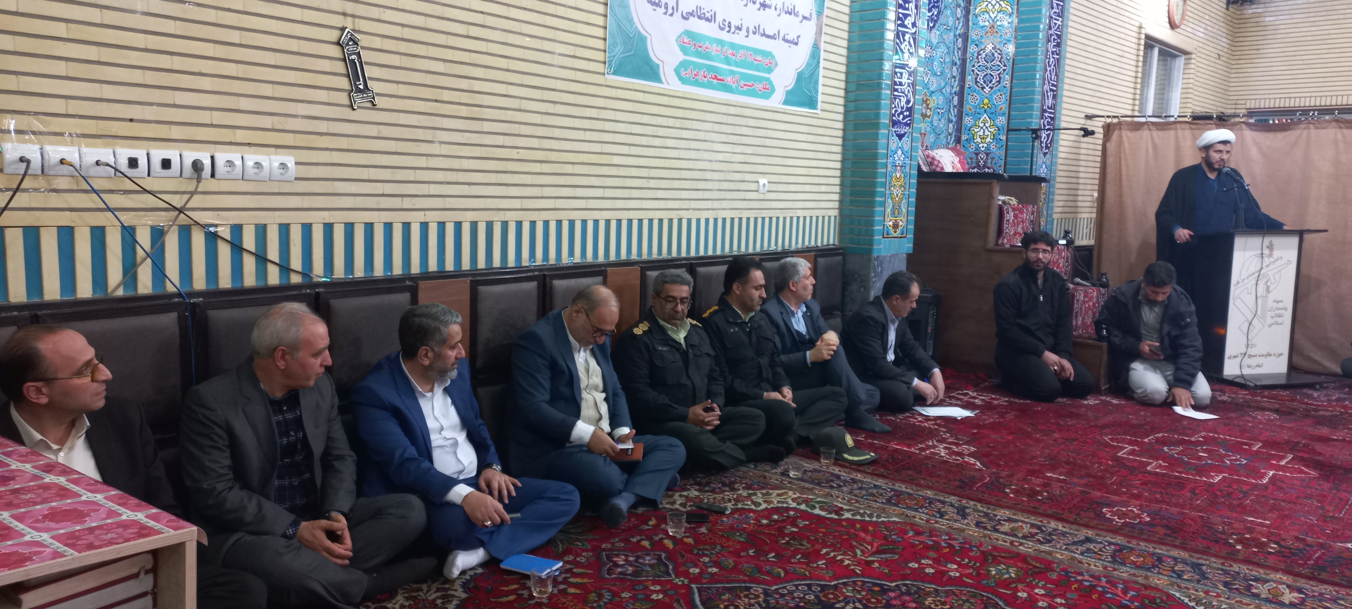 باحضور فرماندار ، مسائل و مشکلات منطقه 2 بررسی شد + عکس