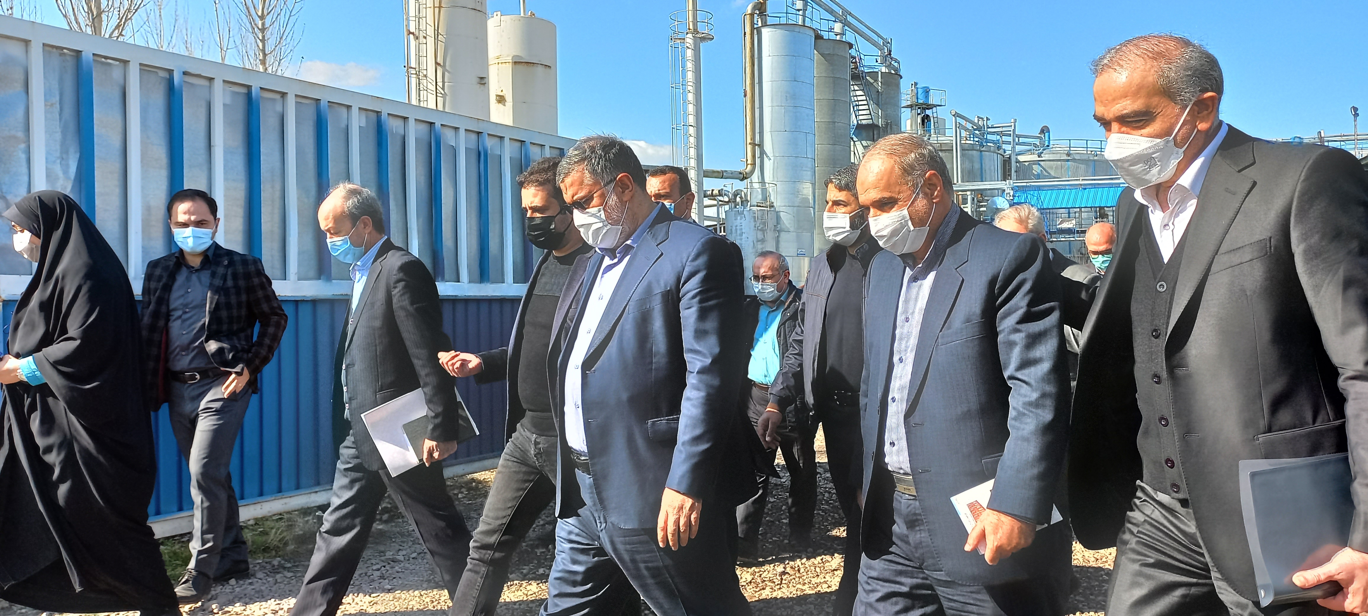 بازدید استاندار آذربایجان غربی بهمراه فرماندار شهرستان ارومیه از شرکت بام گستران ارومیه