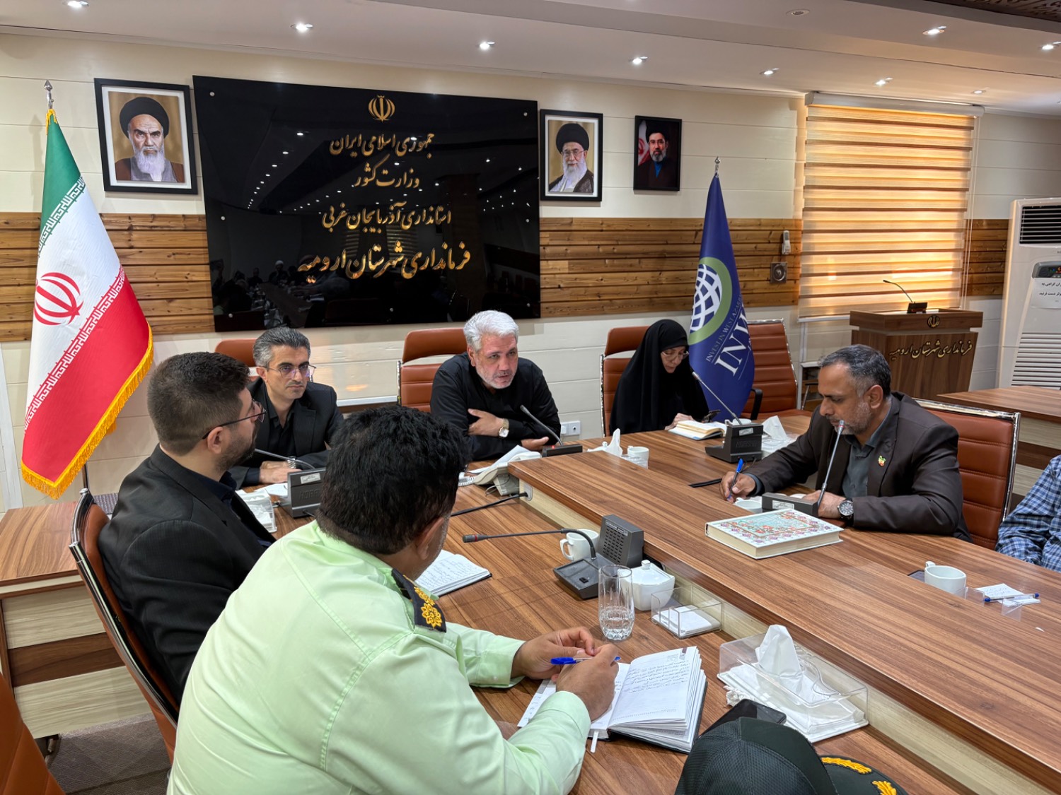 فرماندار ارومیه: هماهنگی حداکثری برای اعزام باشکوه کاروانهای مردمی به مراسم تشییع رهبر شهید