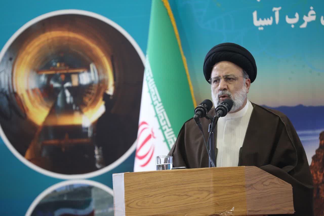 احداث سامانه انتقال آب به دریاچه ارومیه گواه توجه جمهوری اسلامی و دولت مردمی به محیط زیست است