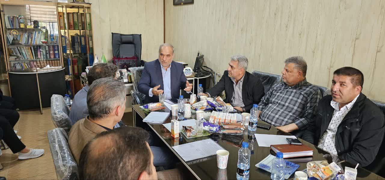 کارگران پیشران توسعه ومسائل اقتصادی هستند + تصاویر