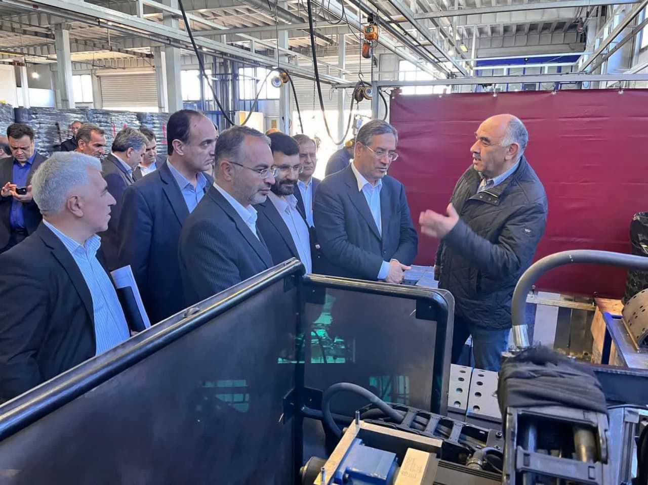 بازدید میدانی استاندار آذربایجان‌غربی از فعالیت واحد های تولیدی هلدینگ صنعتی مارال ( مارال صنعت، اسپوتا قالب و محور سازان )