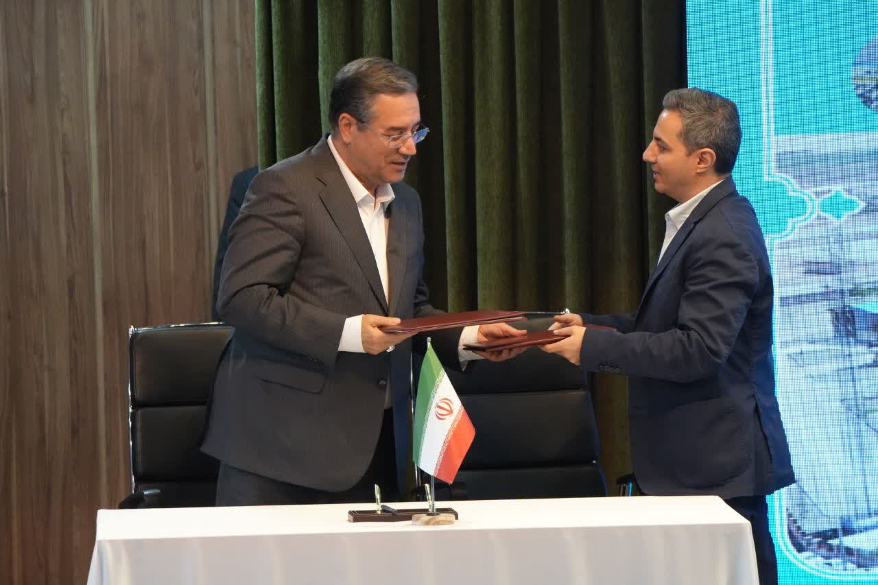 نشست رئیسجمهور پزشکیان با سرمایهگذاران و فعالان اقتصادی آذربایجانغربی