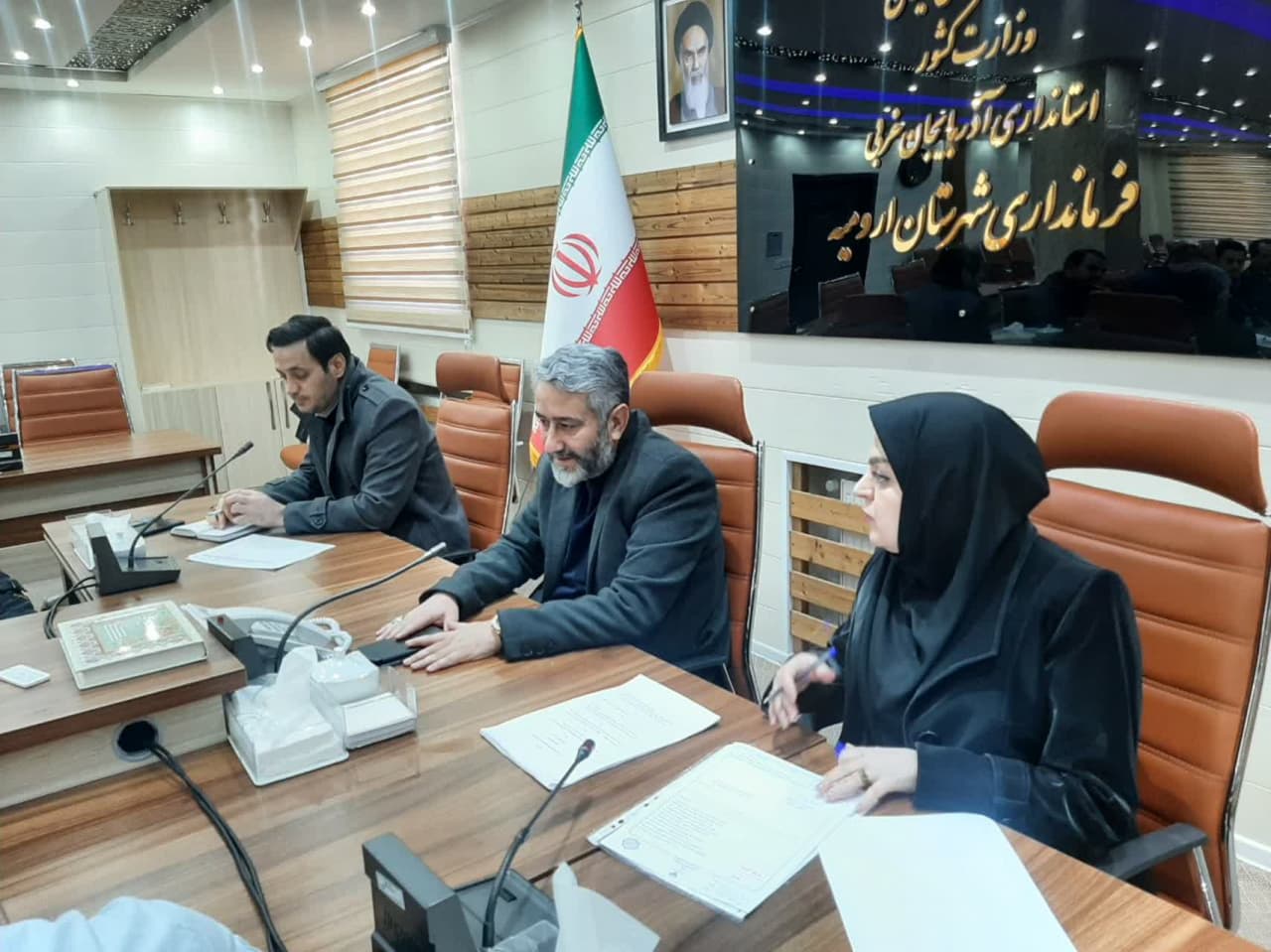 جلسه شورای توسعه و حمایت از تشکلهای مردم نهاد به ریاست جعفر ظرف فروش معاون سیاسی امنیتی اجتماعی فرمانداری ارومیه در سالن شهید سلیمانی فرمانداری برگزار شد.
