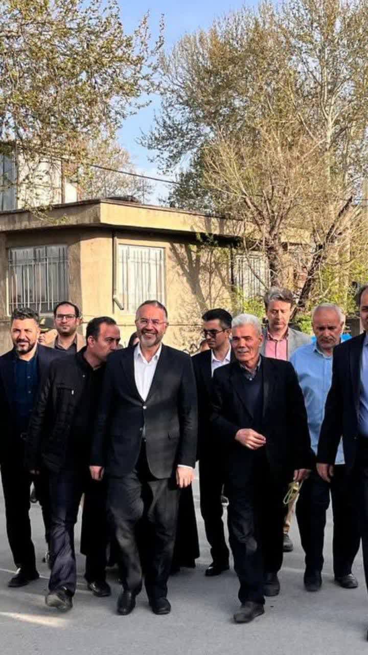 بازدید فرماندار ارومیه از منطقه کشتارگاه با هدف بررسی مسائل و مشکلات محله