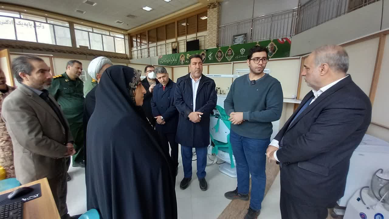 بازدید فرماندار ارومیه از درمانگاه مهر شفای نوشین شهر