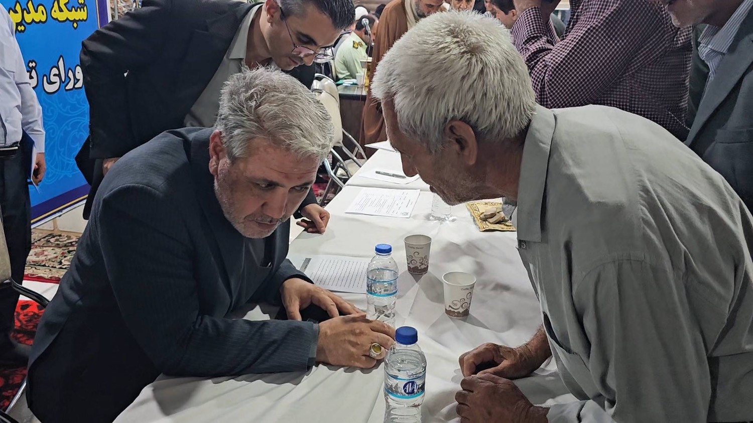 فرماندار ارومیه: مطالبات مردم ریحانآباد تا حصول نتیجه پیگیری میشود