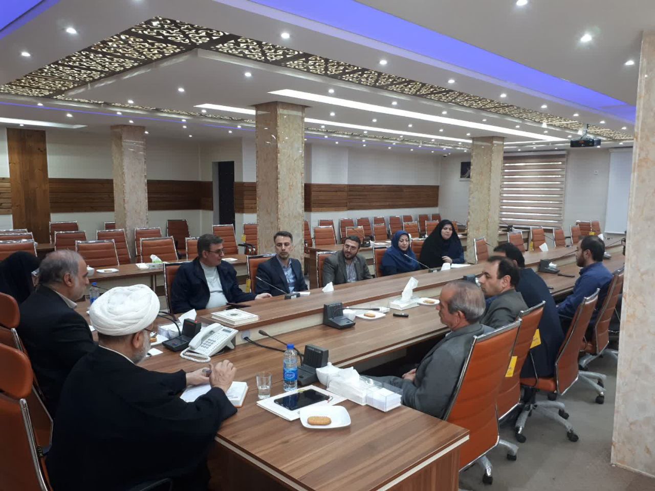 نشست صمیمی فرماندار ارومیه با همکاران ایثارگر شاغل در فرمانداری شهرستان ارومیه برگزار شد