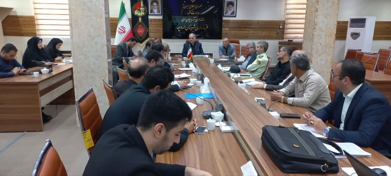 تاکید فرماندار ارومیه بر برخورد جدی با بنگاههای مشاور املاک متخلف