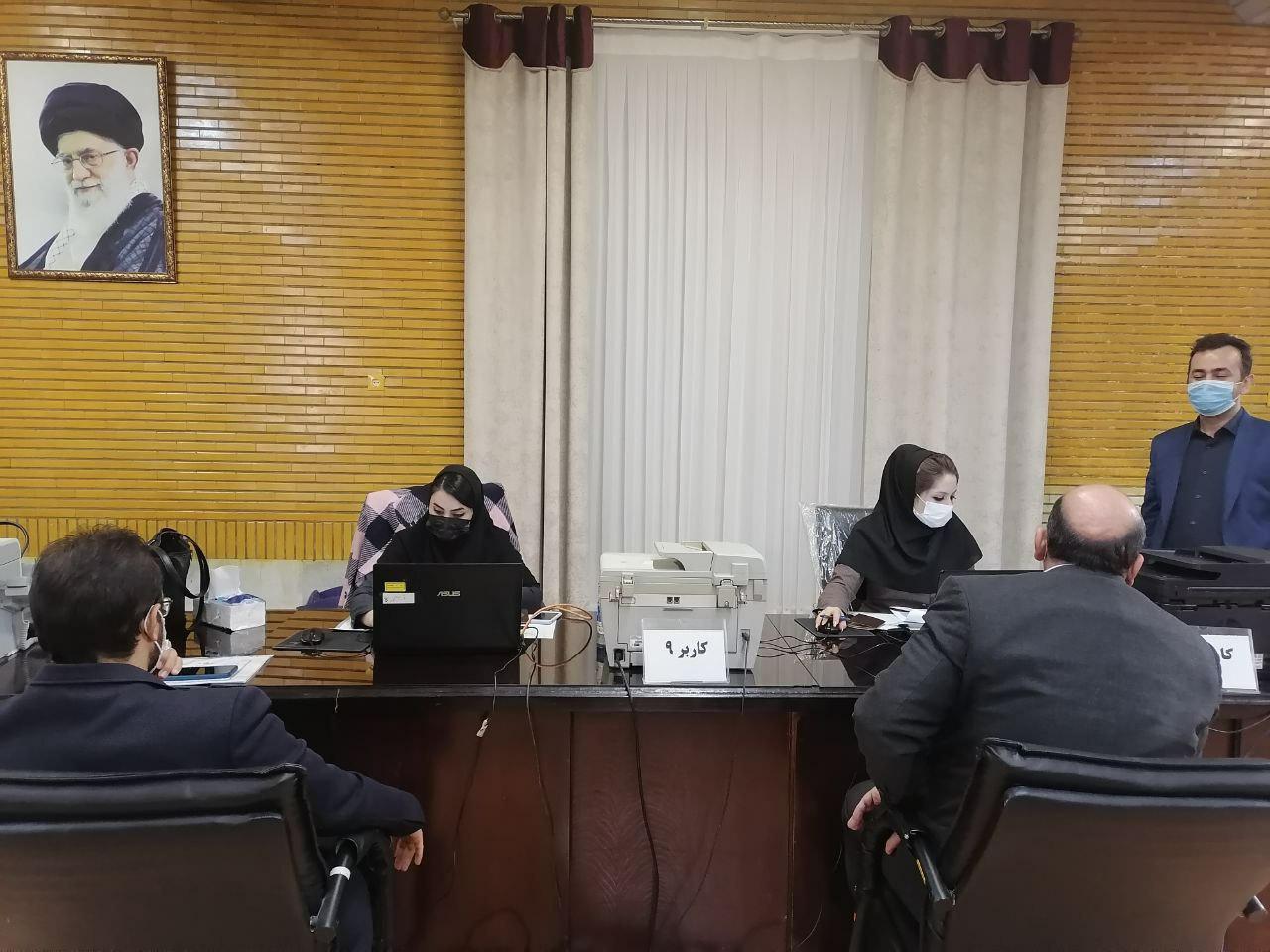 تصاویر آخرین روز ثبتنام از داوطلبین انتخابات شوراهای اسلامی شهر ارومیه