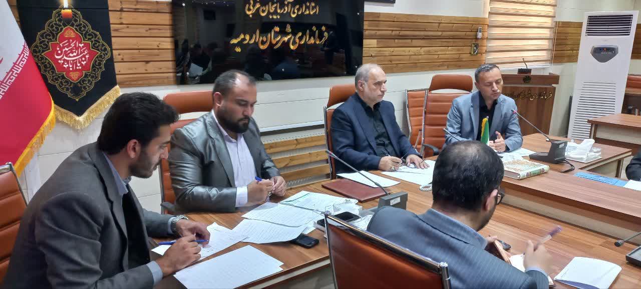 تاکید فرماندار ارومیه بر برخورد جدی با بنگاههای مشاور املاک متخلف