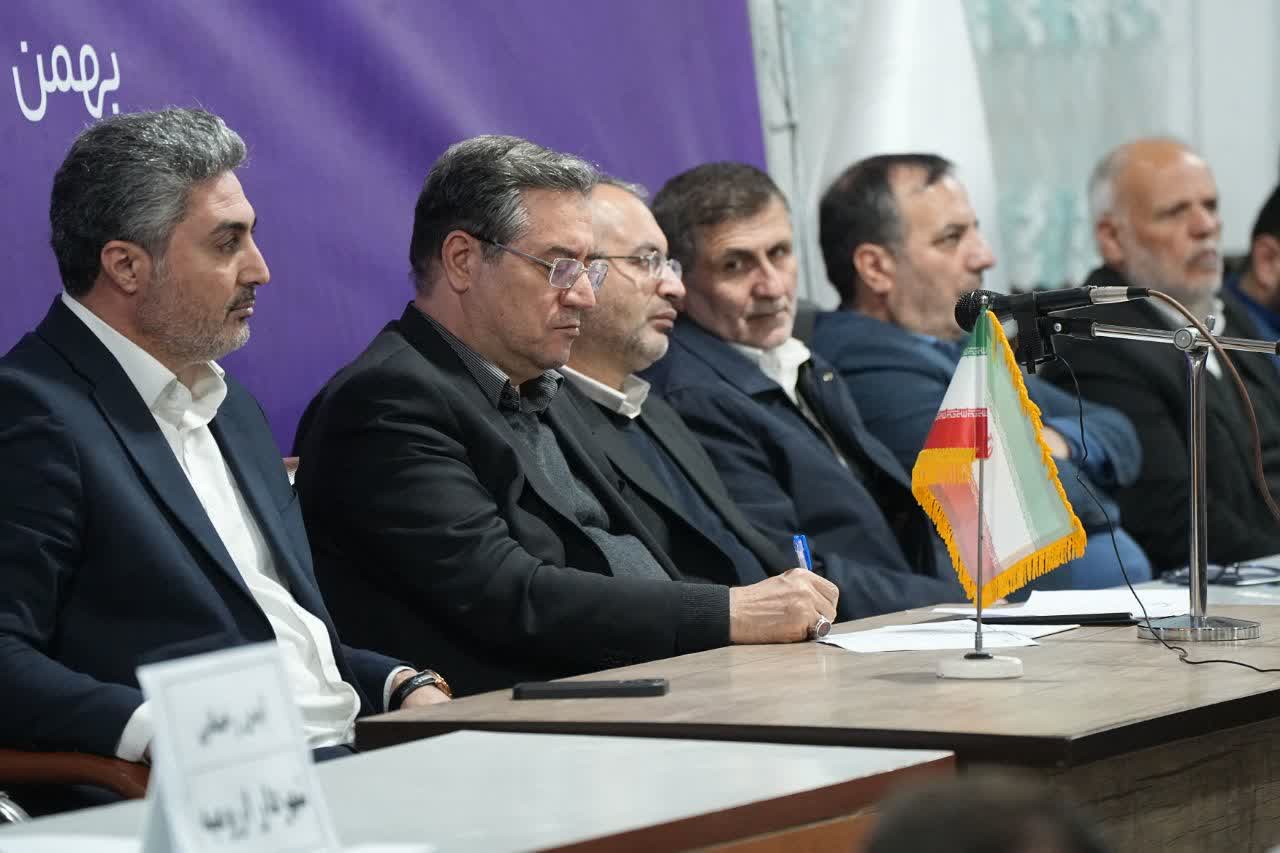 دیدار مردمی و محله‌محور استاندار آذربایجان‌غربی با اهالی محله الواج ارومیه