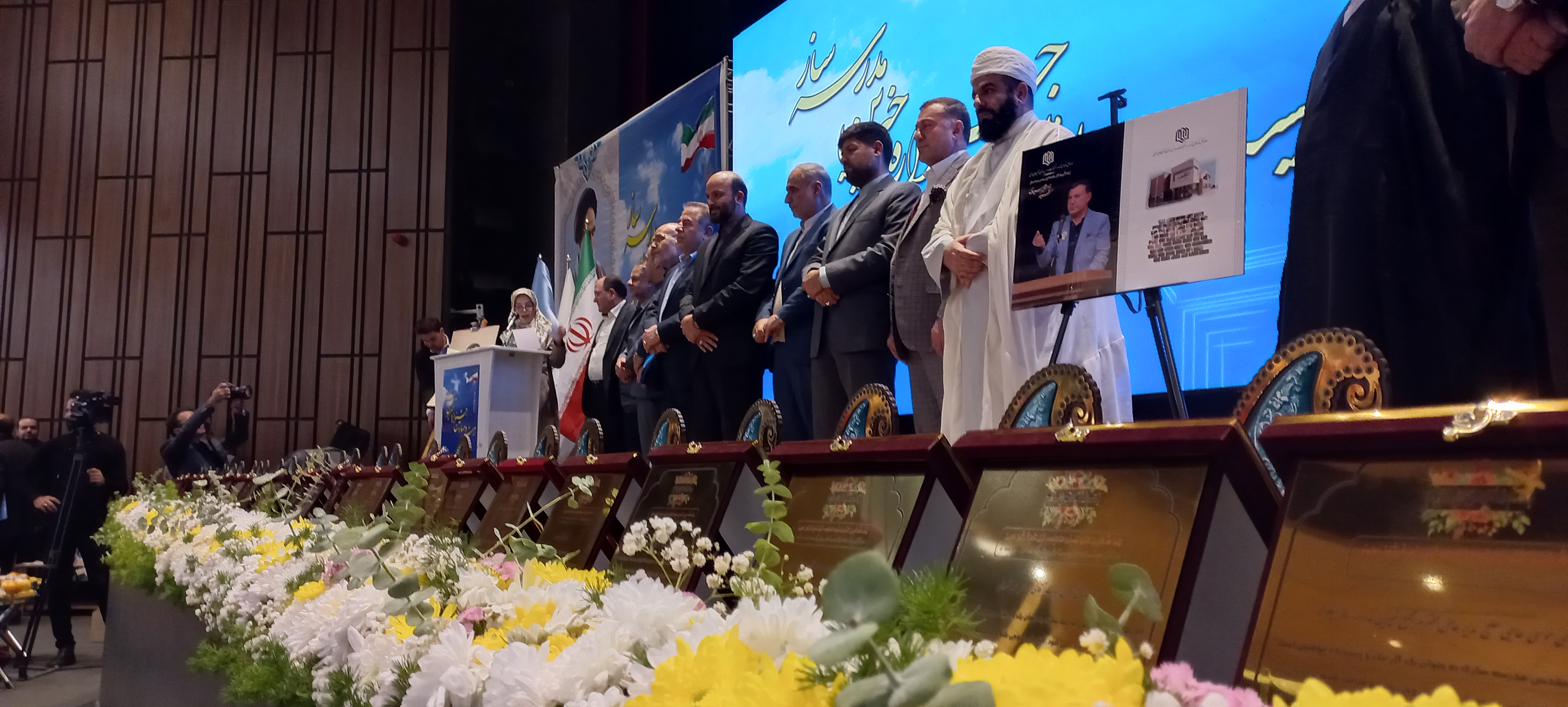 حضور فرماندار شهرستان ارومیه در جشنواره خیرین مدرسه ساز + عکس