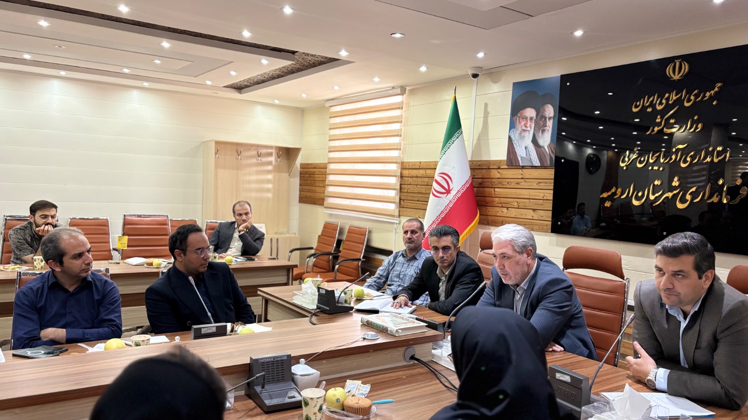 گزارش تصویری؛ نشست نخبگان شهرستان ارومیه با حضور فرماندار