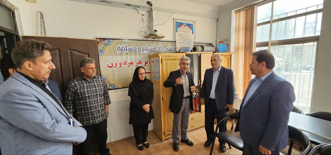 کارگران پیشران توسعه ومسائل اقتصادی هستند + تصاویر
