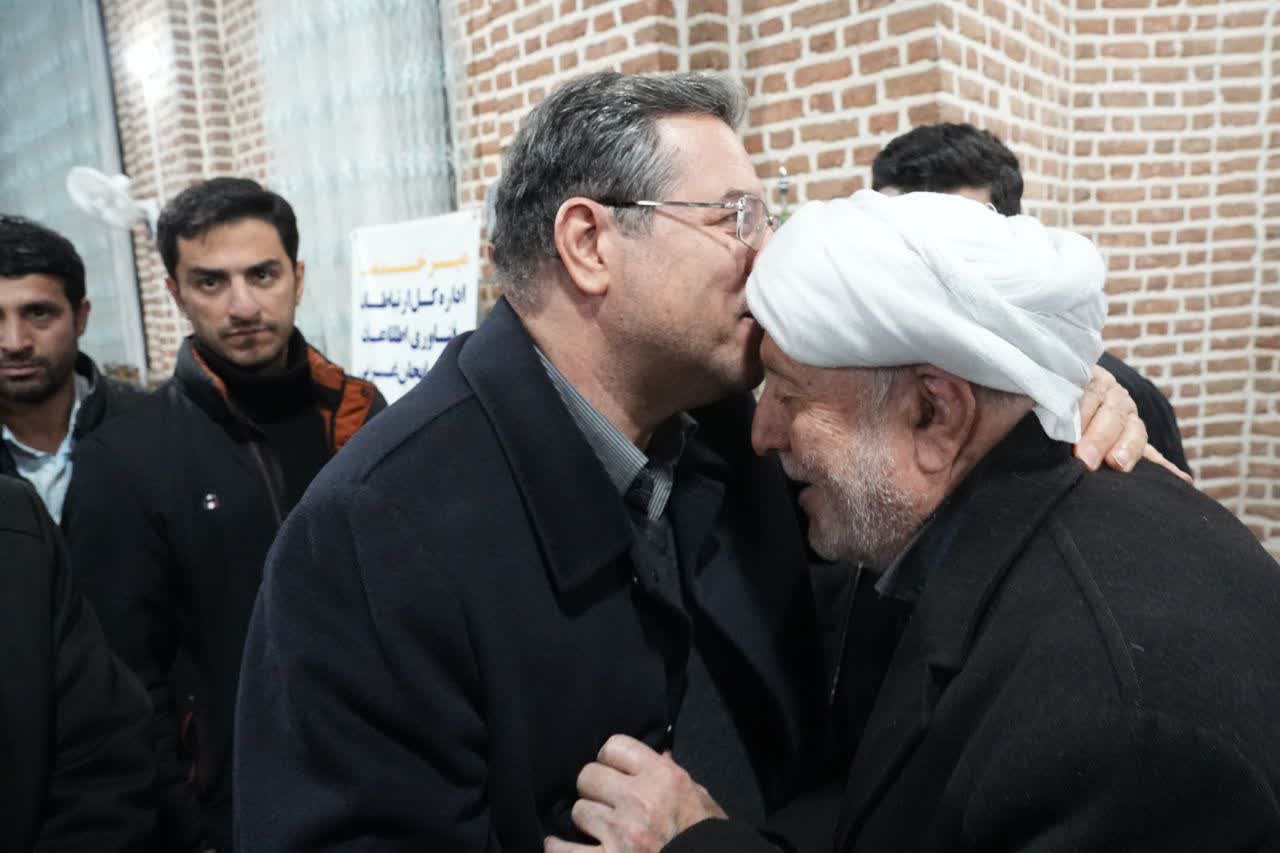 دیدار مردمی و محله‌محور استاندار آذربایجان‌غربی با اهالی محله الواج ارومیه