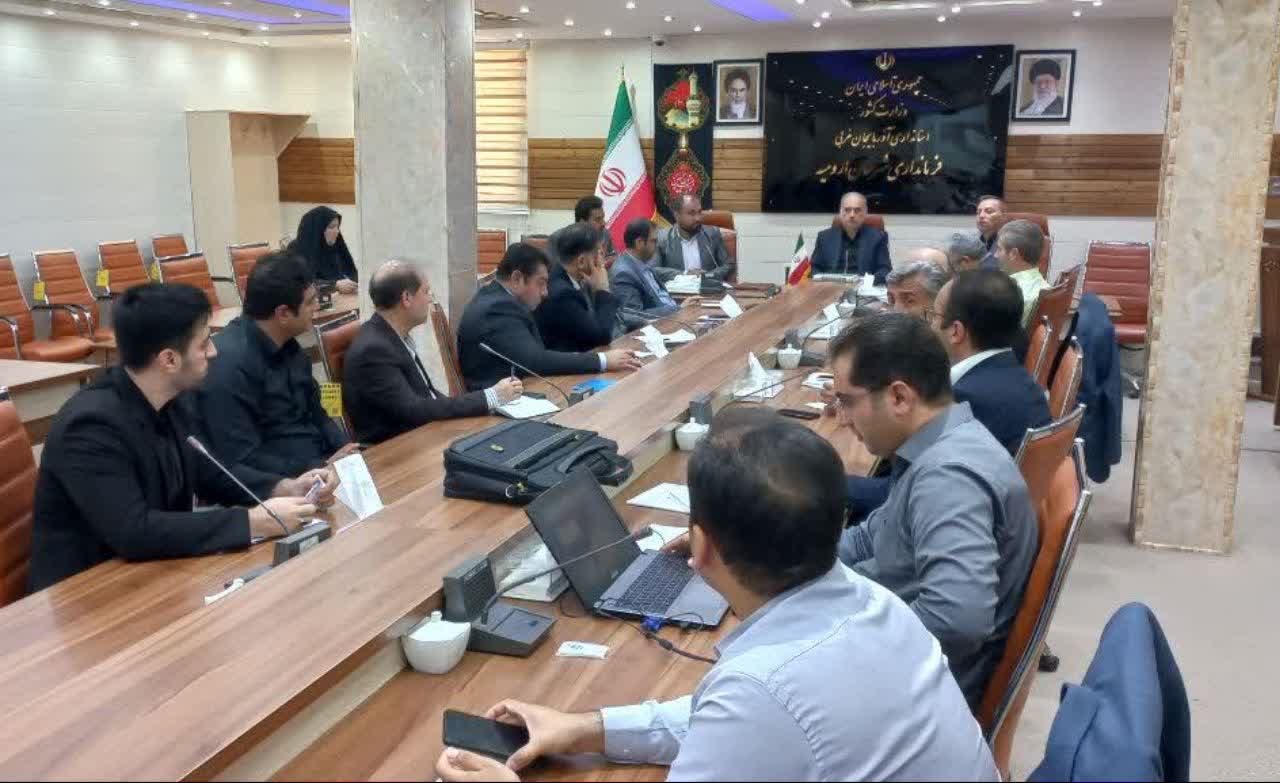 تاکید فرماندار ارومیه بر برخورد جدی با بنگاههای مشاور املاک متخلف
