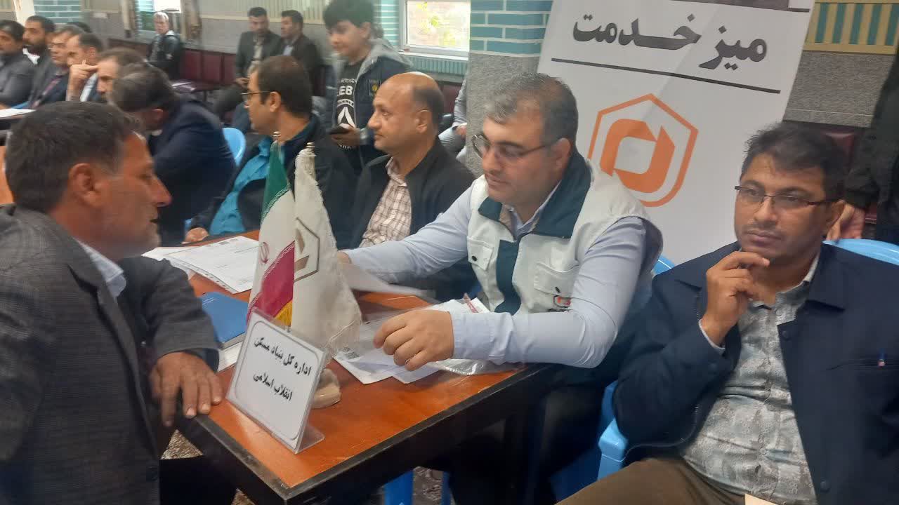 برگزاری میز ارتباطات مردمی فرمانداری شهرستان ارومیه در بخش نازلو
