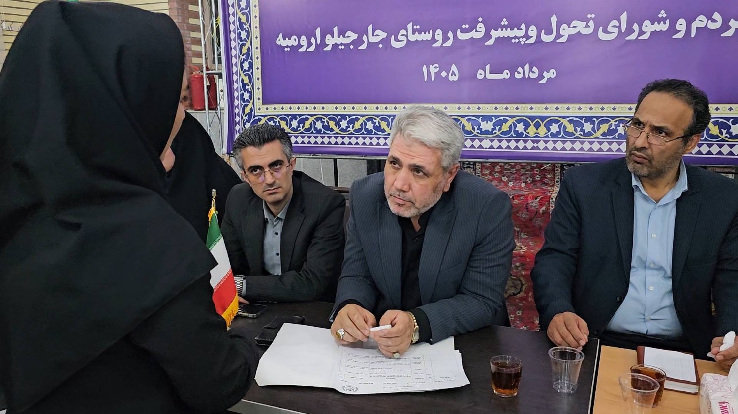 گزارش تصویری | بررسی مسائل و مطالبات روستای جارچلو با حضور فرماندار ارومیه