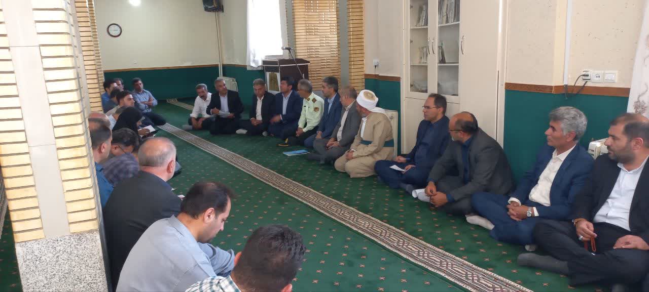 حضور فرماندار شهرستان ارومیه و هیئت همراه در جمع اهالی روستای لرنی