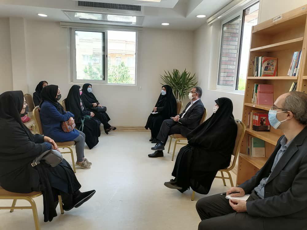 نشست فرماندار ارومیه با جمعی از بانوان فرهیخته شهرستان + تصاویر