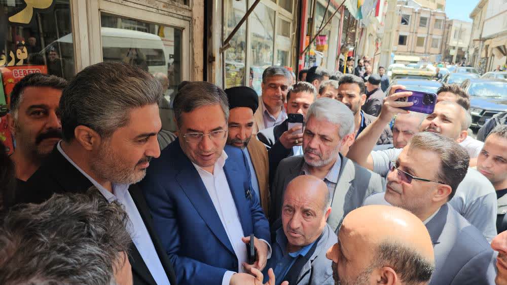 بازدید استاندار آذربایجان‌غربی  و فرماندار ارومیه از بازار و فروشگاه‌های سطح شهر