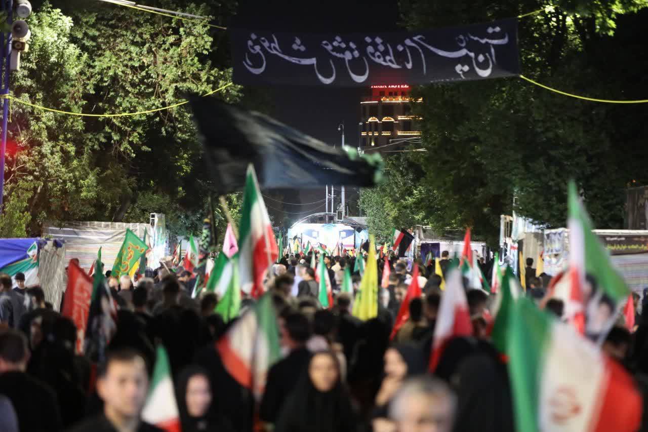 یکصد و بیستوپنجمین شب «شبهای اقتدار» با حضور پرشور مردم ارومیه برگزار شد