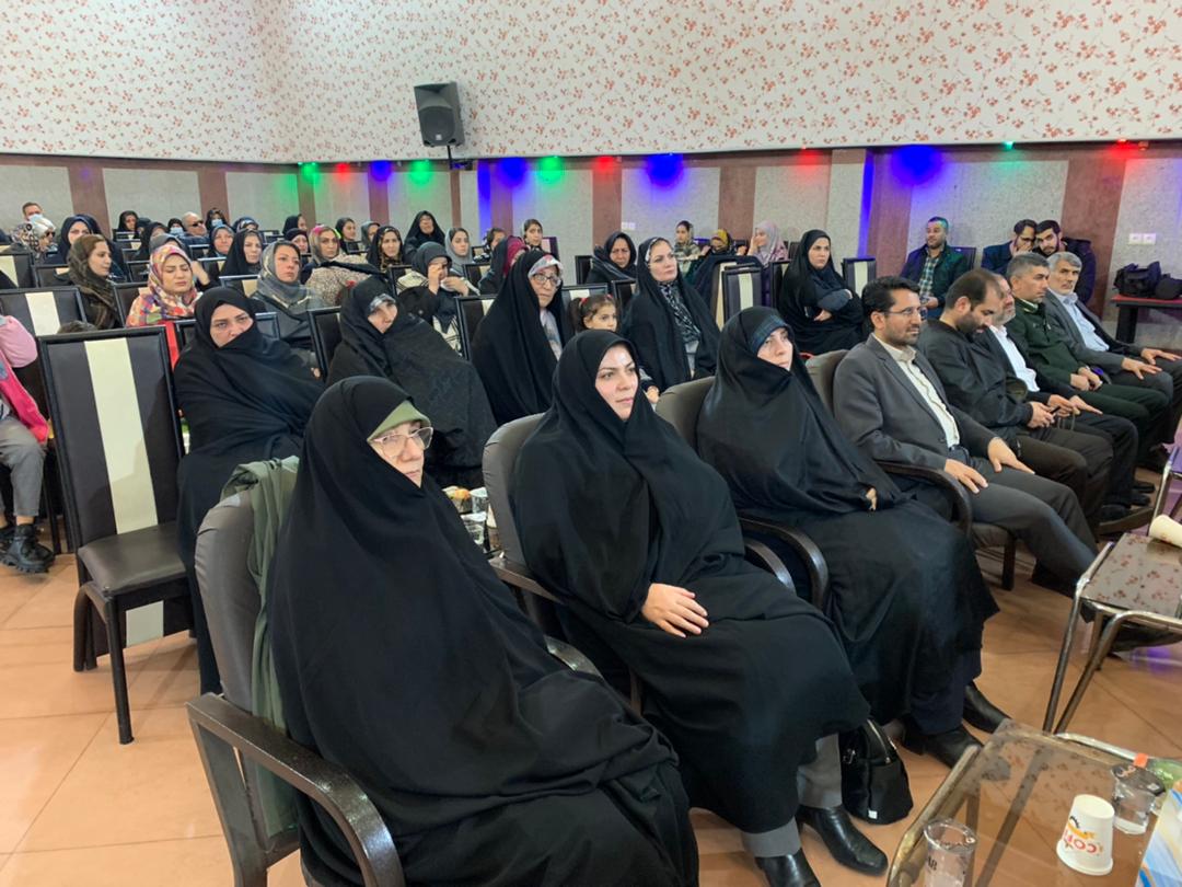حضور فرماندار شهرستان ارومیه در مراسم تجلیل از همسران جانبازان قطع نخاعی